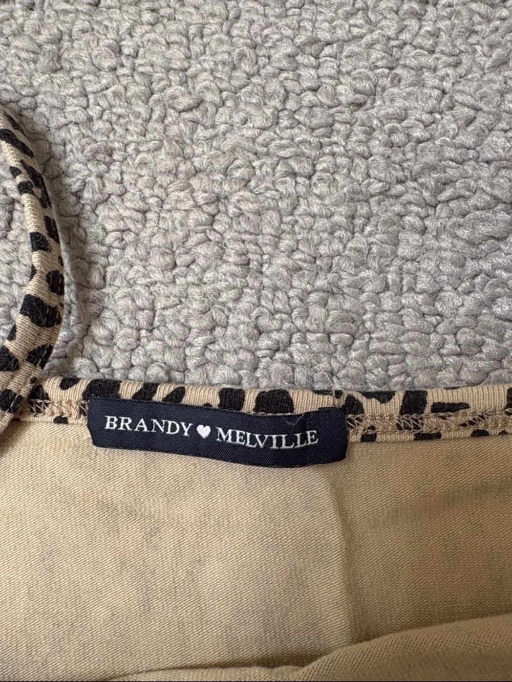 Brandy Melville Cheetah Print Amara Tank Top - Picture 3 of 4